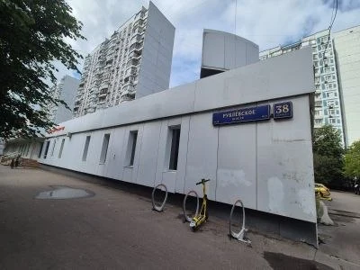 Торговый центр на Рублёвском шоссе в Москве